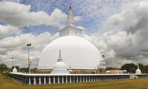 Ruwanweli Saya Anuradhapura ancient city